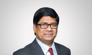 Srinivas Siripurapu, Standard Chartered